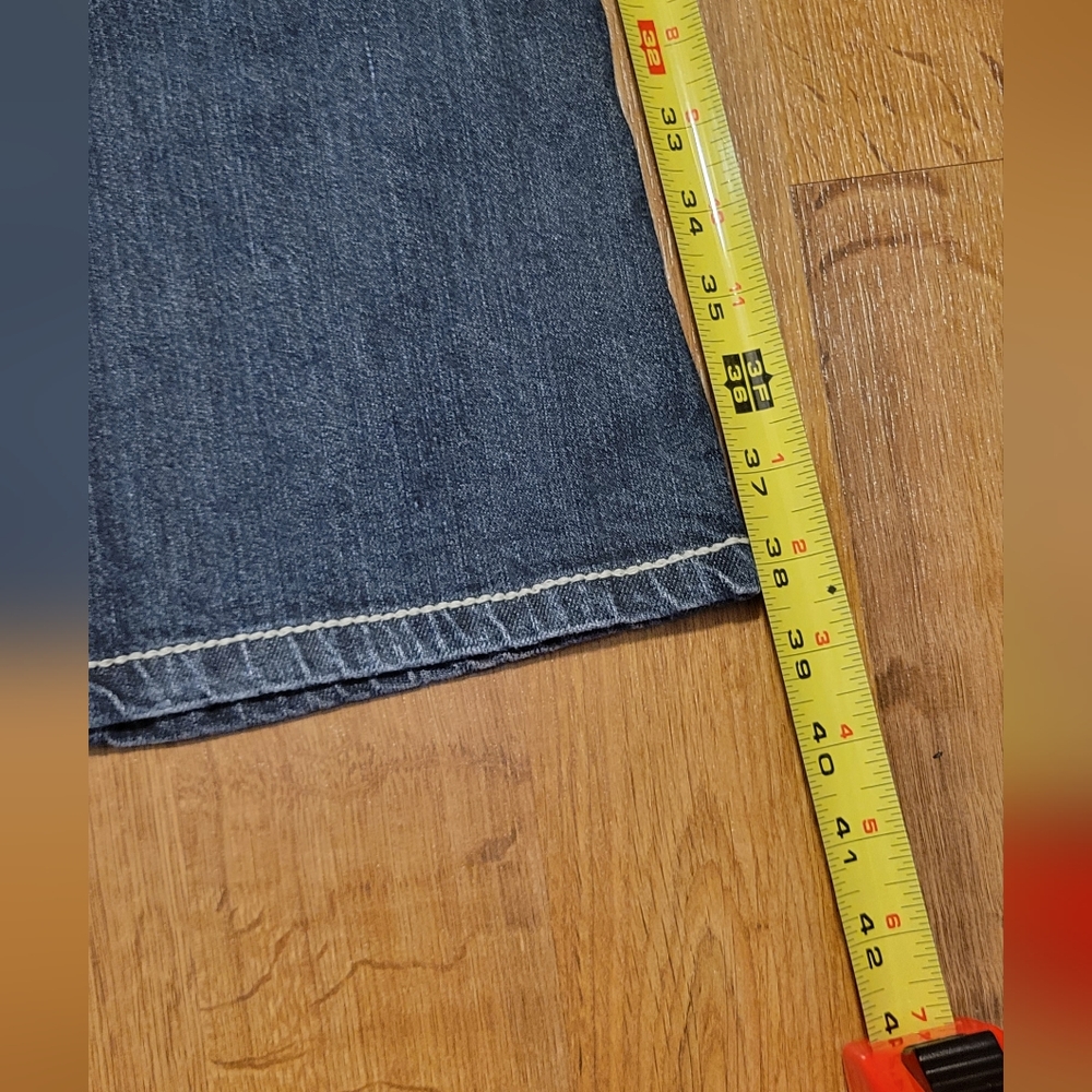 Jeans - Picture 8 of 8